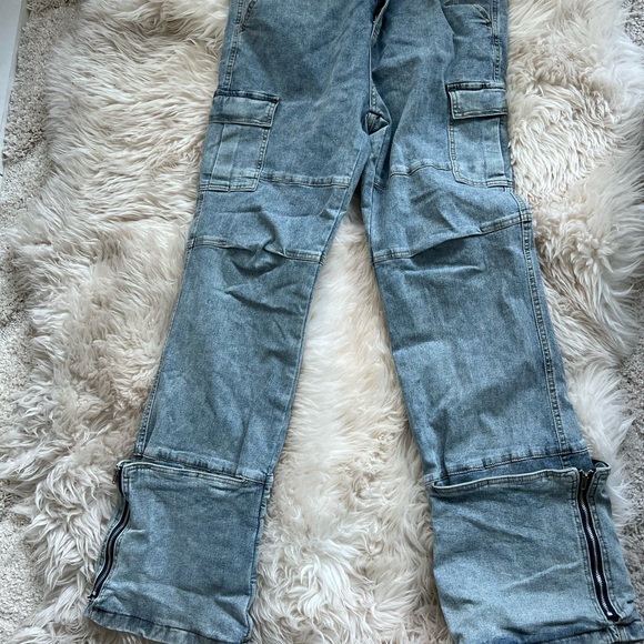 Stylish Blue Women's Jeans - Picture 4 of 4